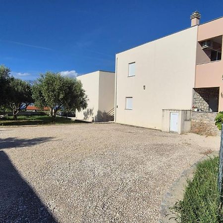 Ražanac Apartman Petar מראה חיצוני תמונה