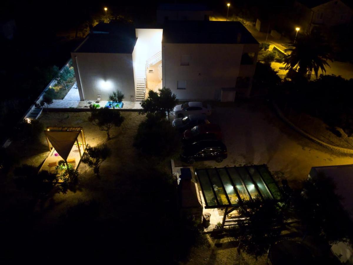 Ražanac Apartman Petar מראה חיצוני תמונה