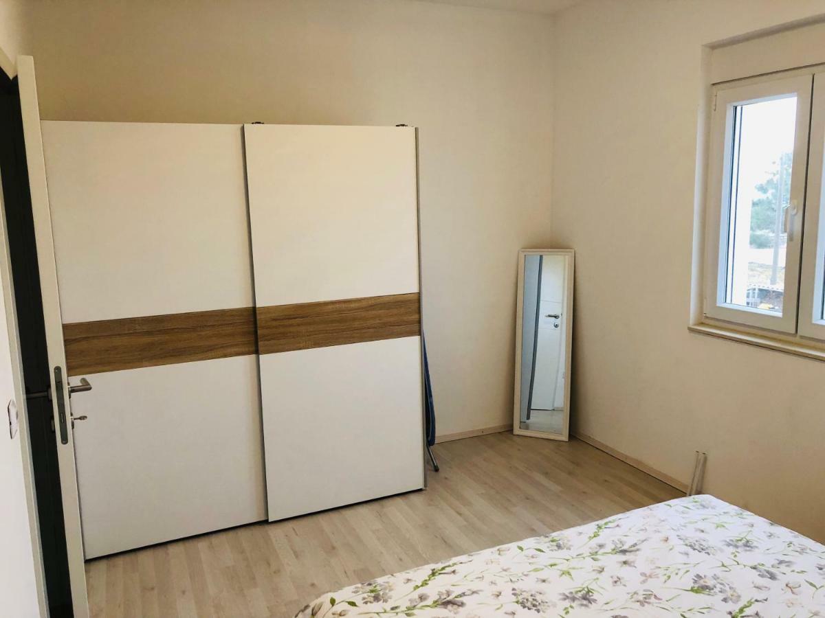 Ražanac Apartman Petar מראה חיצוני תמונה